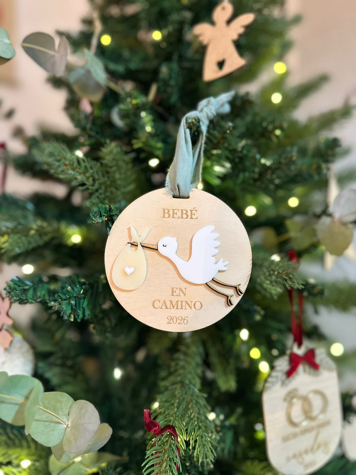 ADORNO DE NAVIDAD BEBÉ EN CAMINO