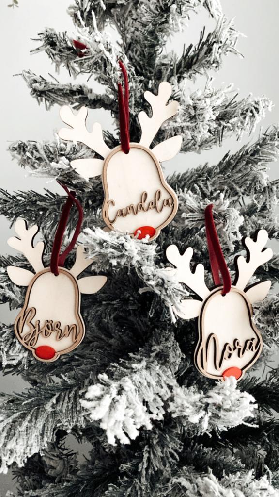 ADORNO DE NAVIDAD RENO CON NOMBRE