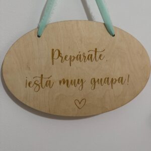 CARTEL PREPÁRATE ESTÁ MUY GUAPA